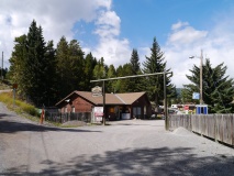 Entrance2